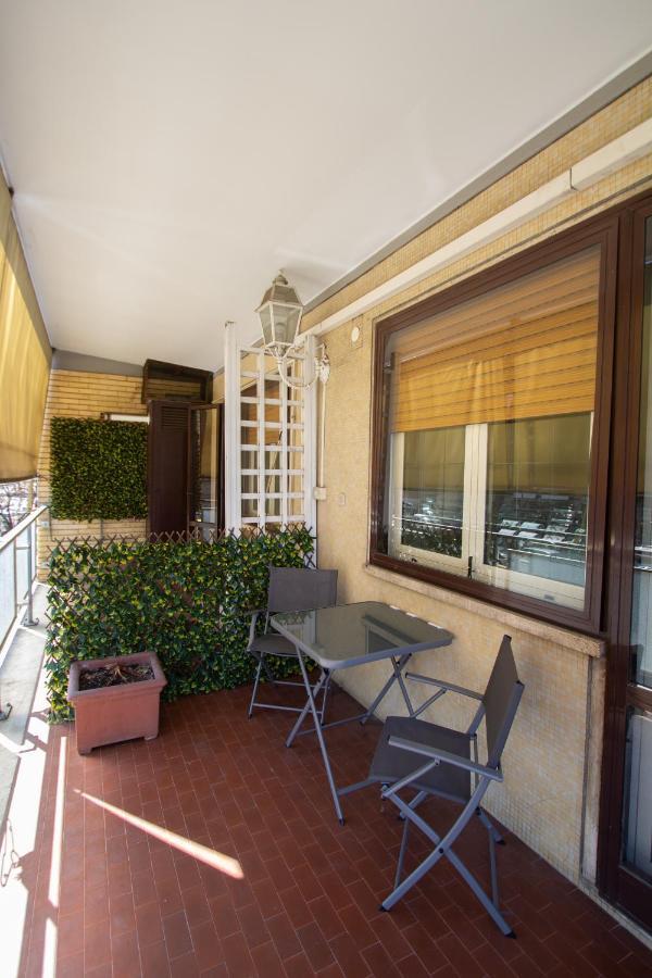 Aurelio Deluxe Rooms Rome Exterior photo