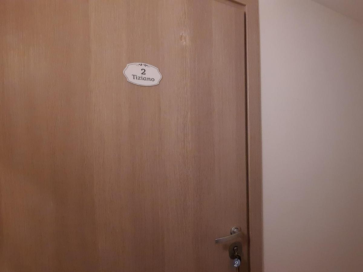 Aurelio Deluxe Rooms Rome Exterior photo