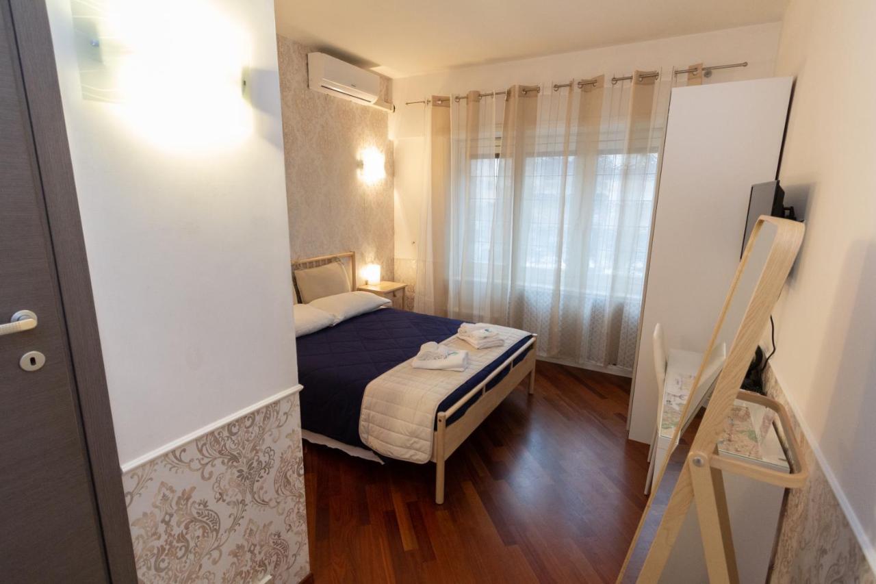 Aurelio Deluxe Rooms Rome Exterior photo