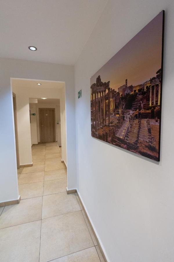 Aurelio Deluxe Rooms Rome Exterior photo